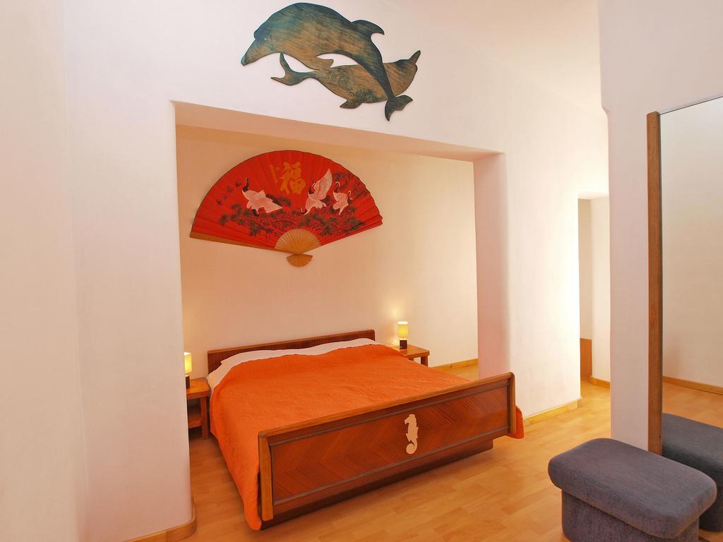 Apartments By The Sea 750 Pjescana Uvala Exterior photo