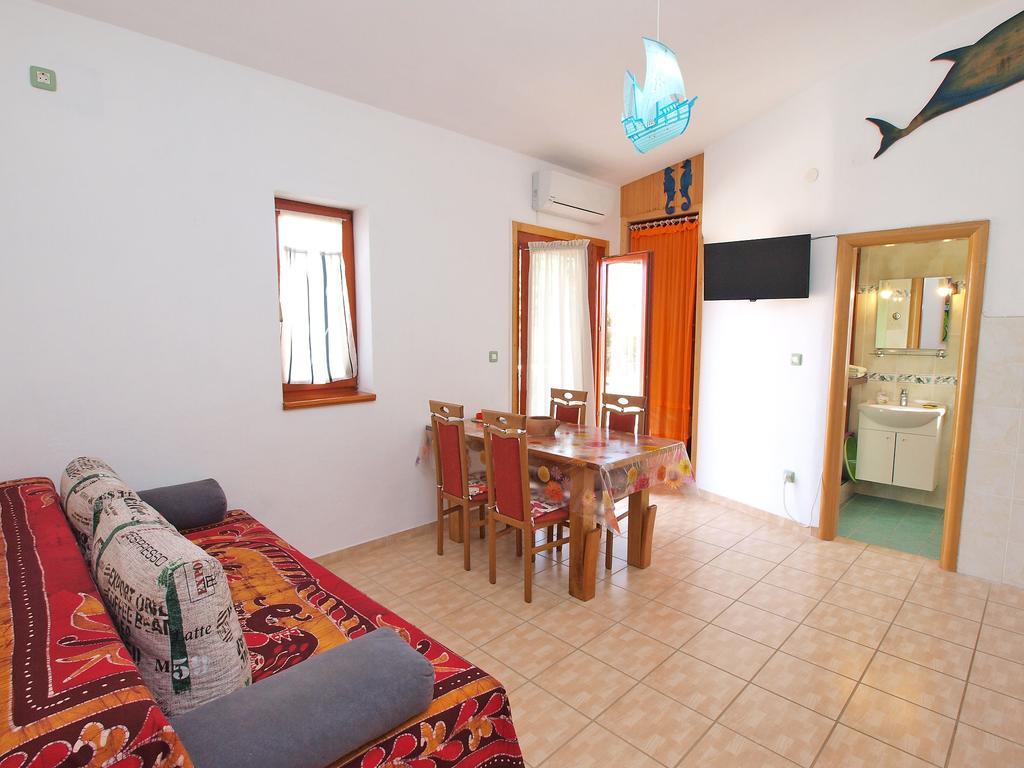 Apartments By The Sea 750 Pjescana Uvala Exterior photo