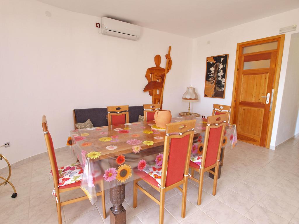 Apartments By The Sea 750 Pjescana Uvala Exterior photo