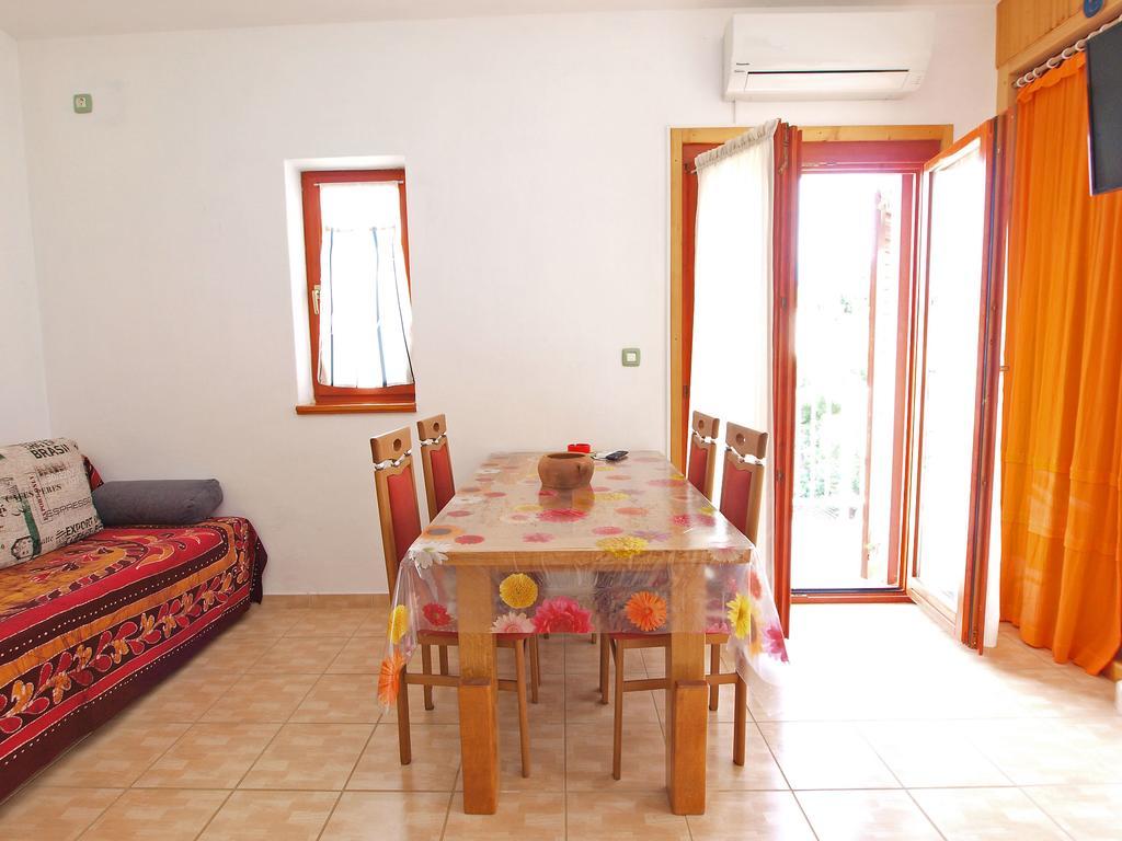 Apartments By The Sea 750 Pjescana Uvala Exterior photo